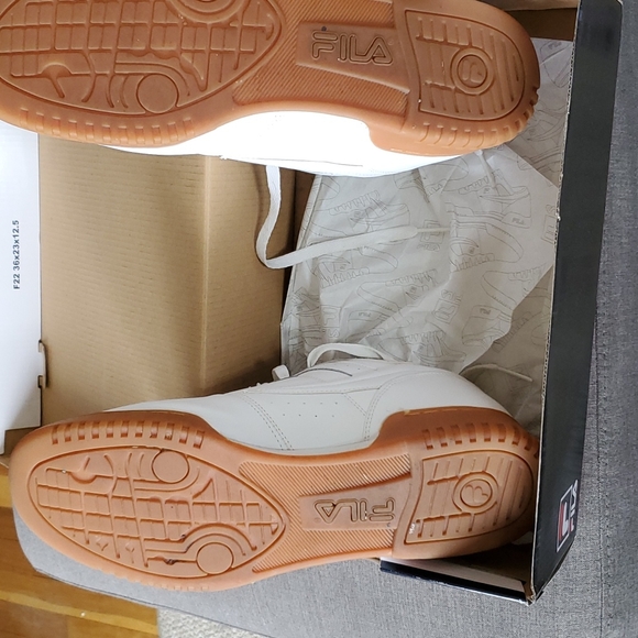 Mens Fila Logo sneakers - Picture 4 of 10